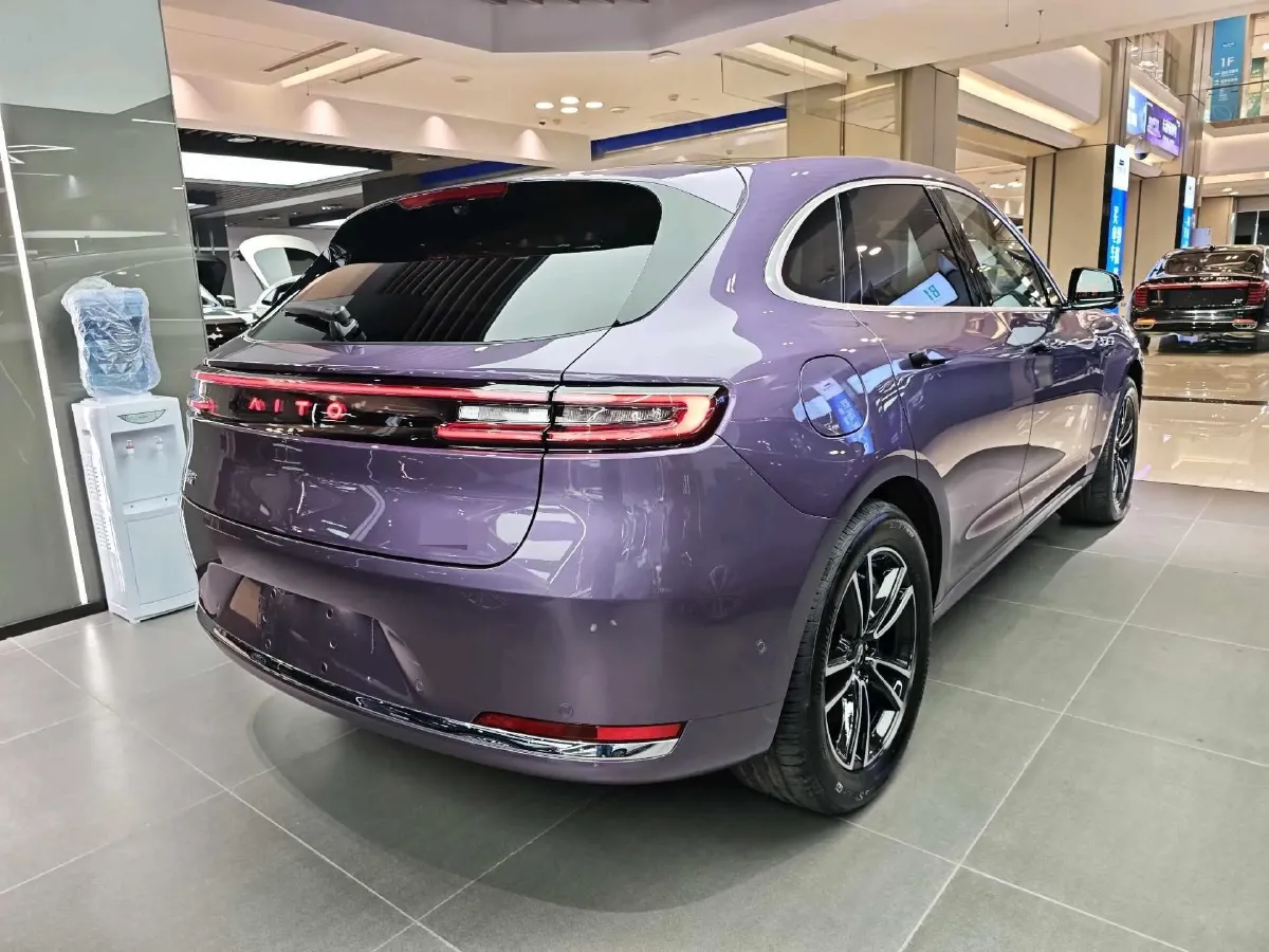 2025 AITO AITO M5 1.5T 152HP L4 REEV 42KWH,autocango,china used car exporter,china ev exporter,chinese used car exporter,chinese used ev exporter