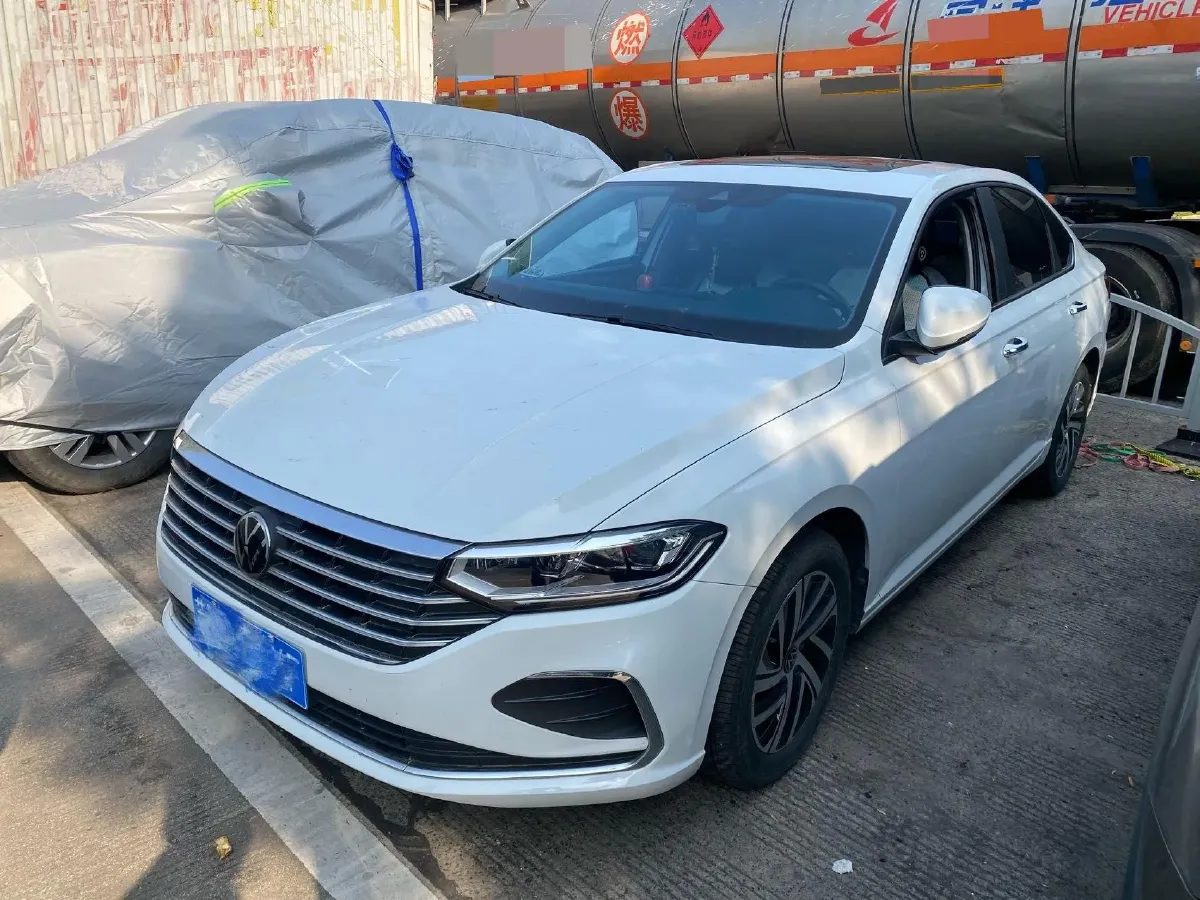 2023 Volkswagen Lavida 1.5T 160HP L4 7DCT,autocango,china used car exporter,china ev exporter,chinese used car exporter,chinese used ev exporter