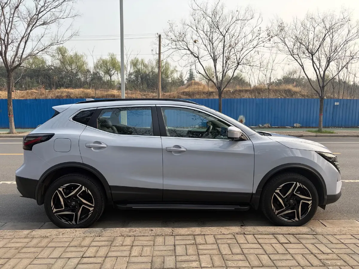 2025 Nissan Qashqai 2.0L 151HP L4 CVT,autocango,china used car exporter,china ev exporter,chinese used car exporter,chinese used ev exporter