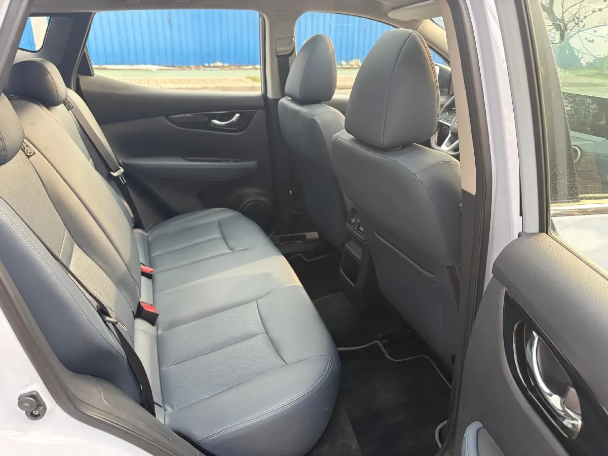 2025 Nissan Qashqai 2.0L 151HP L4 CVT,autocango,china used car exporter,china ev exporter,chinese used car exporter,chinese used ev exporter