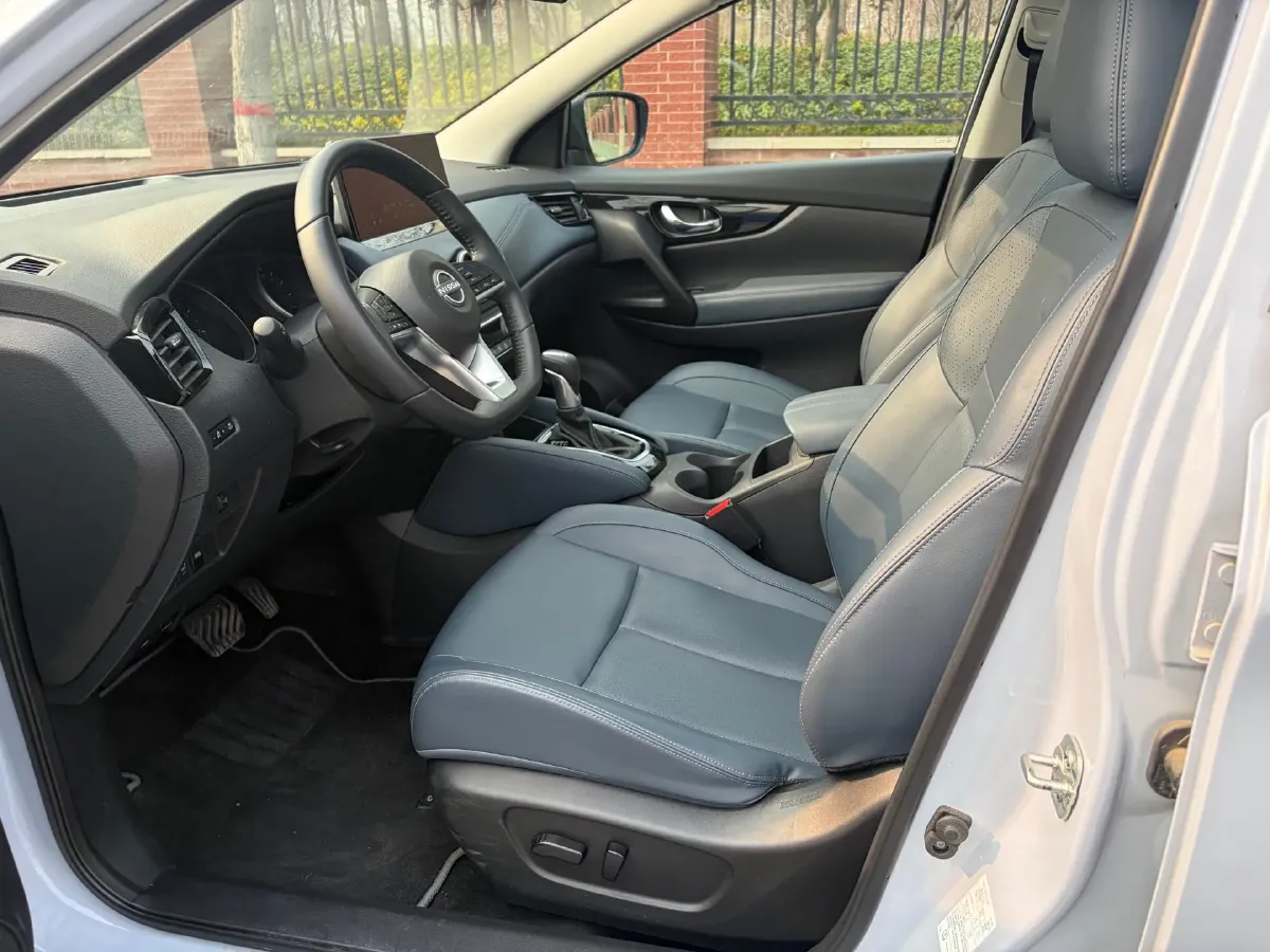 2025 Nissan Qashqai 2.0L 151HP L4 CVT,autocango,china used car exporter,china ev exporter,chinese used car exporter,chinese used ev exporter