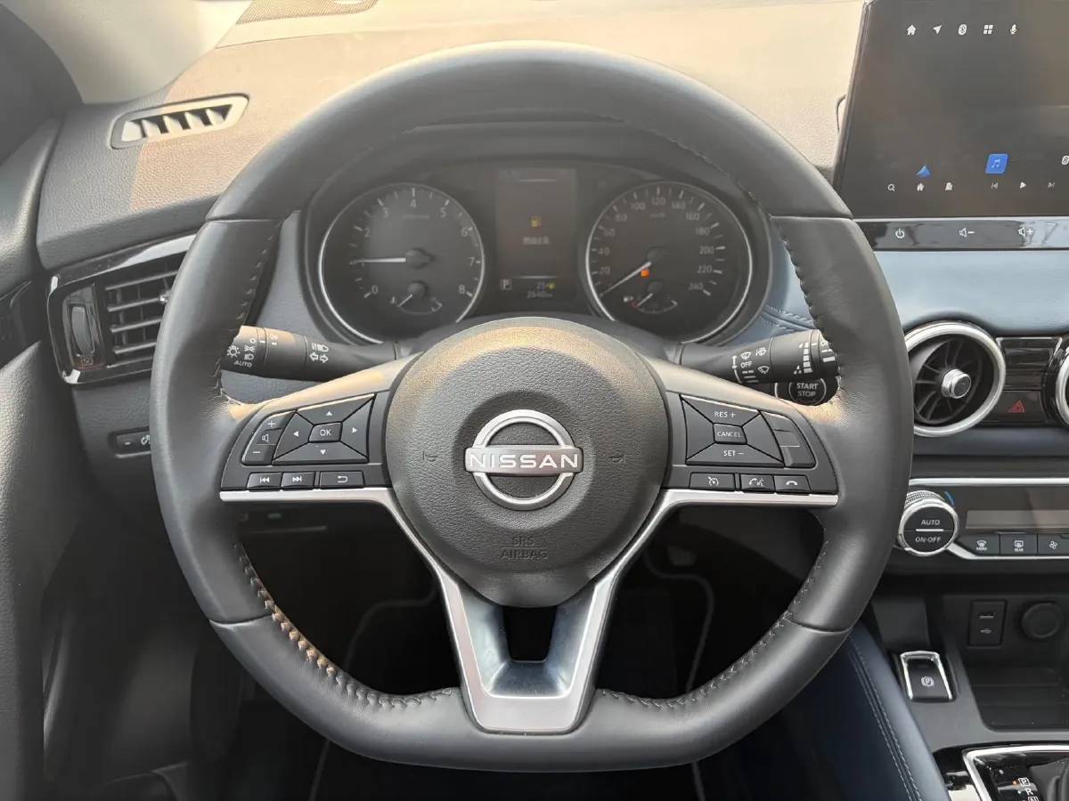 2025 Nissan Qashqai 2.0L 151HP L4 CVT,autocango,china used car exporter,china ev exporter,chinese used car exporter,chinese used ev exporter