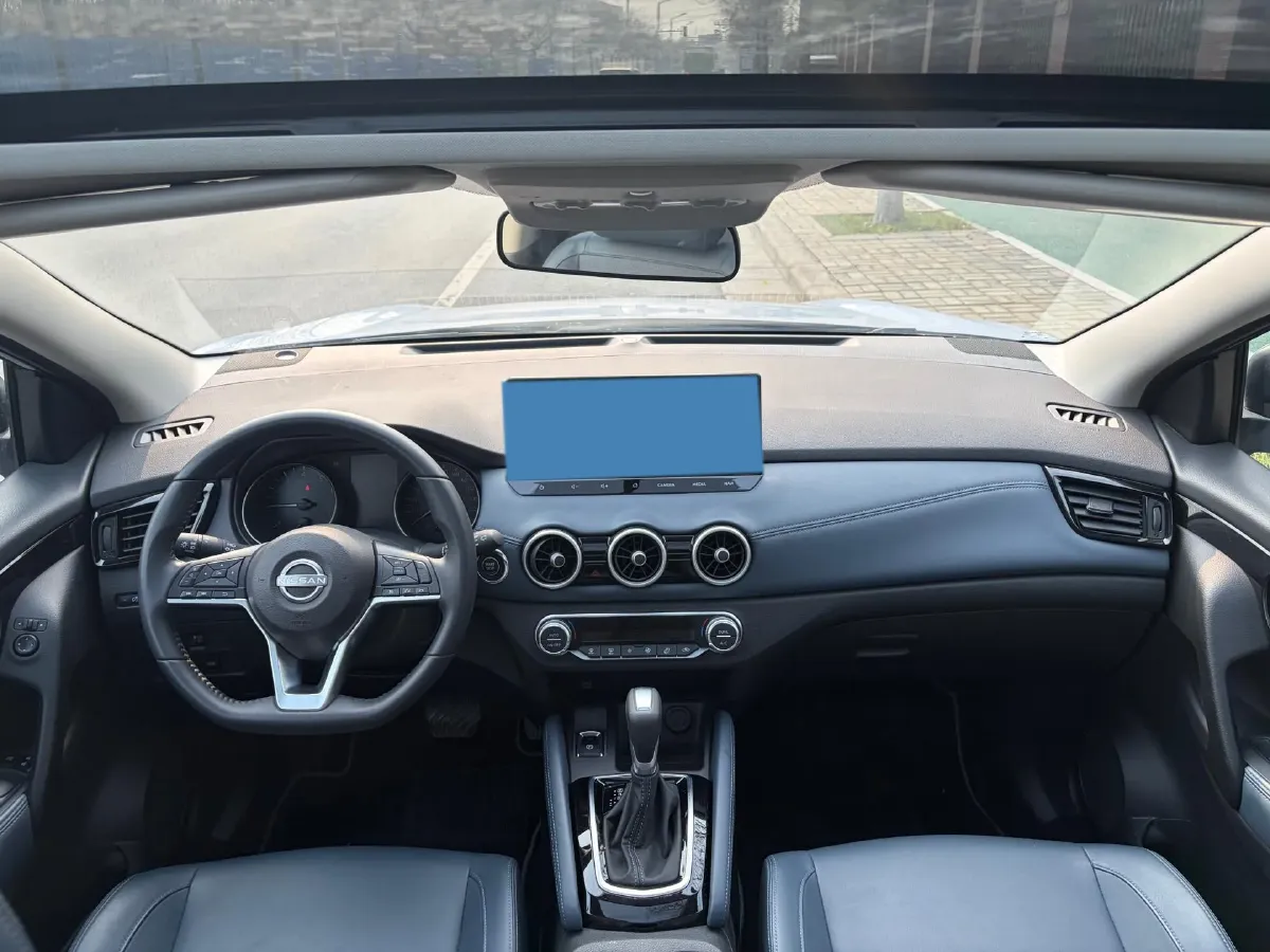 2025 Nissan Qashqai 2.0L 151HP L4 CVT,autocango,china used car exporter,china ev exporter,chinese used car exporter,chinese used ev exporter