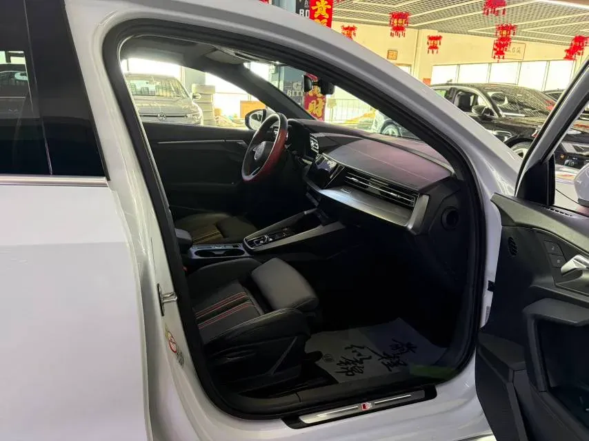 2021 Audi A3 1.4T 150HP L4 7DCT,autocango,china used car exporter,china ev exporter,chinese used car exporter,chinese used ev exporter