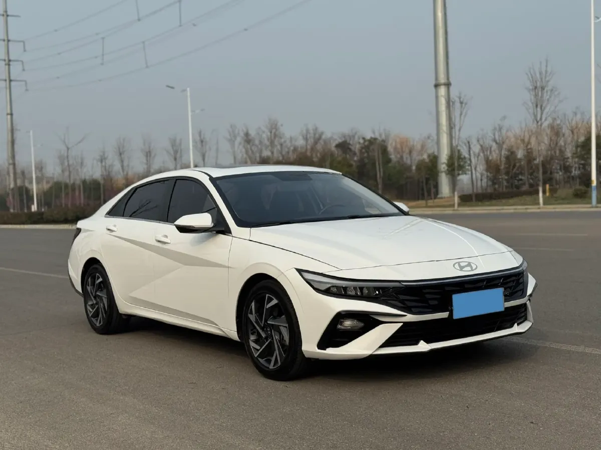 2023 Hyundai Elantra 1.5L 115HP L4 CVT,autocango,china used car exporter,china ev exporter,chinese used car exporter,chinese used ev exporter