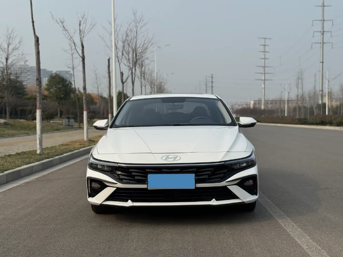 2023 Hyundai Elantra 1.5L 115HP L4 CVT,autocango,china used car exporter,china ev exporter,chinese used car exporter,chinese used ev exporter