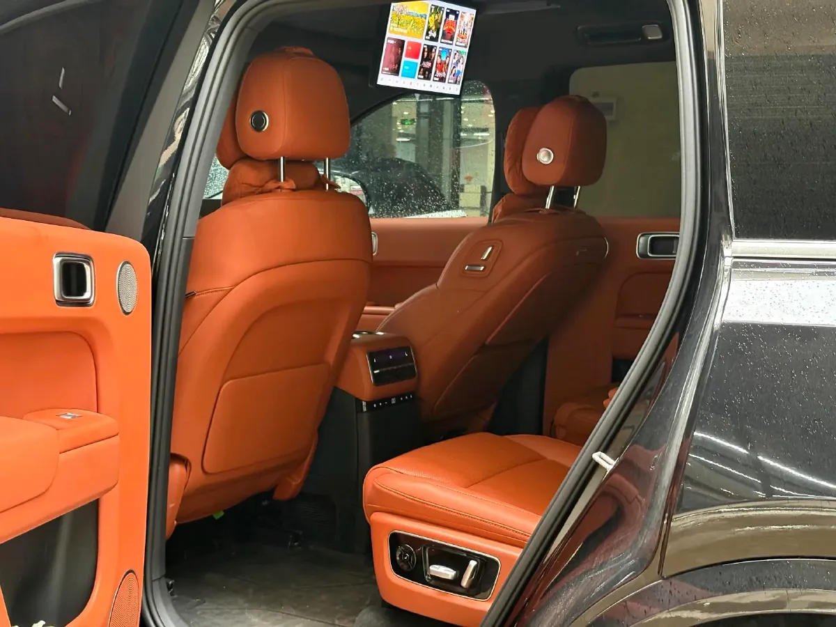 2023 Li L8 Range Extended 154HP REEV 40.9KWH,autocango,china used car exporter,china ev exporter,chinese used car exporter,chinese used ev exporter