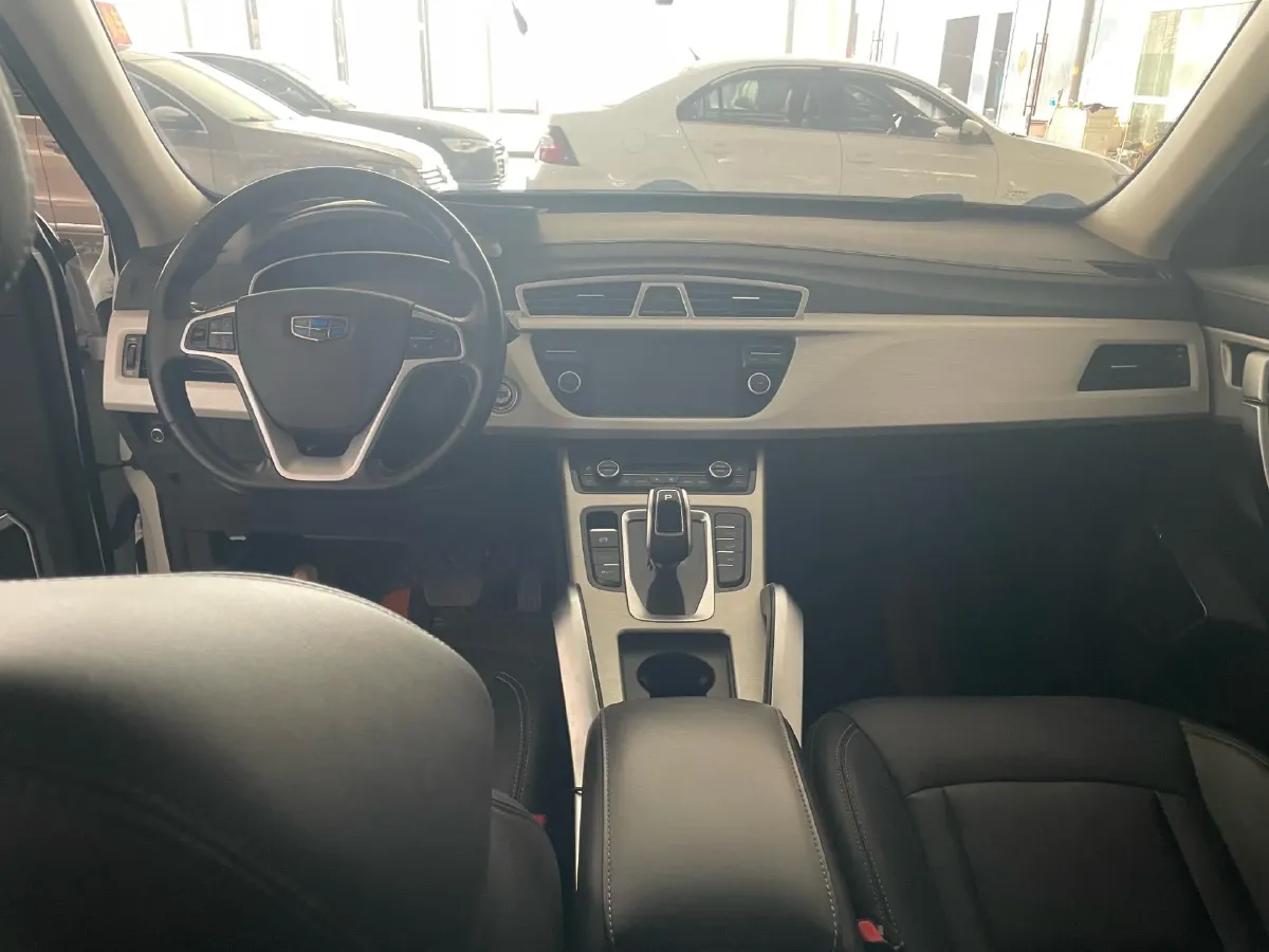 2020 Roewe i6 1.5T 169HP L4 7DCT,autocango,china used car exporter,china ev exporter,chinese used car exporter,chinese used ev exporter