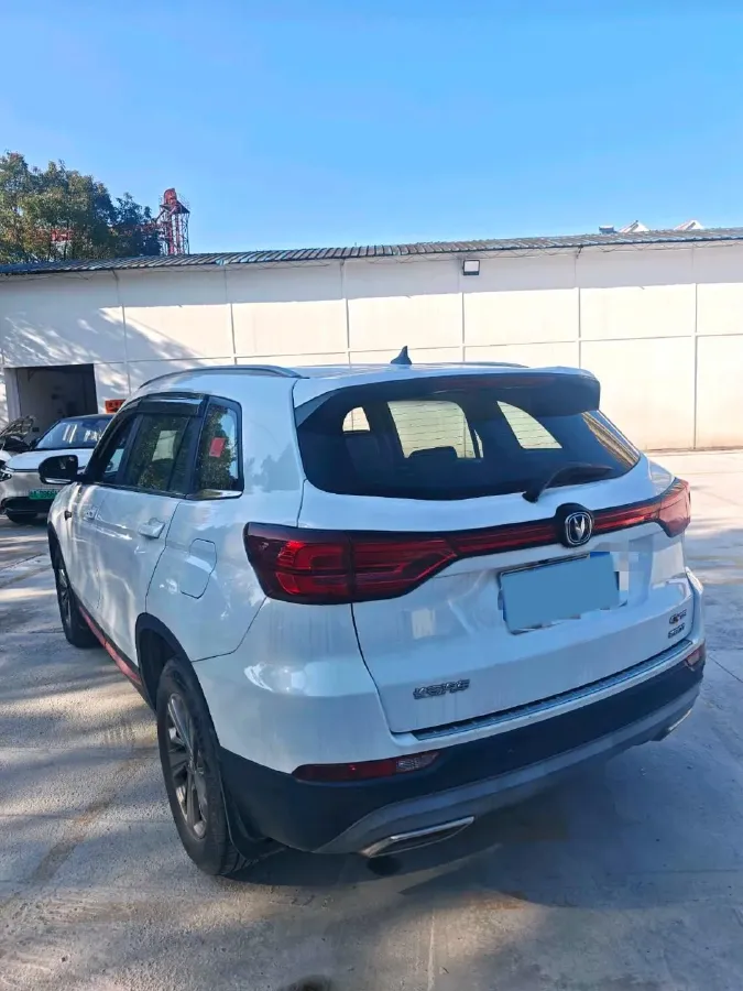2021 ChangAn CS75 1.5T 178HP L4 7DCT,autocango,china used car exporter,china ev exporter,chinese used car exporter,chinese used ev exporter
