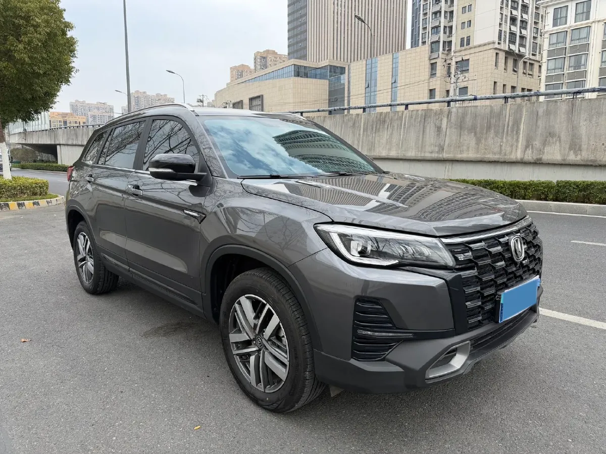 2024 ChangAn CS75 1.5T 188HP L4 7DCT,autocango,china used car exporter,china ev exporter,chinese used car exporter,chinese used ev exporter