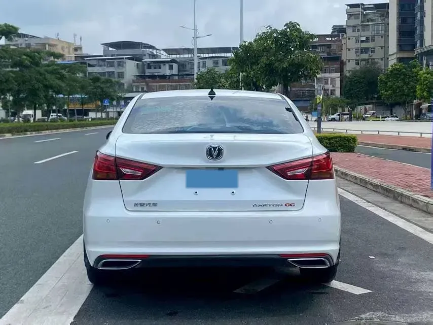 2020 ChangAn Raeton CC 1.5T 156HP L4 6AT,autocango,china used car exporter,china ev exporter,chinese used car exporter,chinese used ev exporter