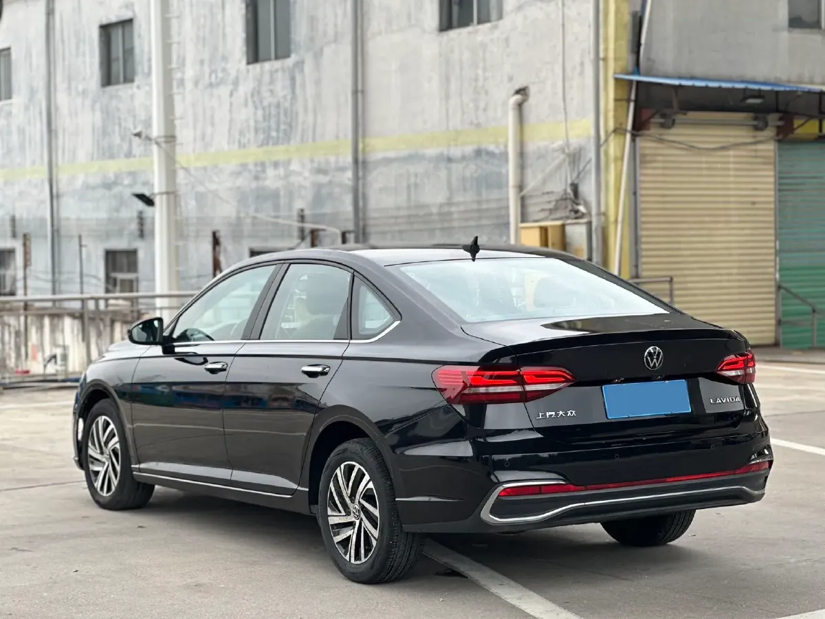 2023 Volkswagen Lavida 1.5L 113HP L4 6AT,autocango,china used car exporter,china ev exporter,chinese used car exporter,chinese used ev exporter