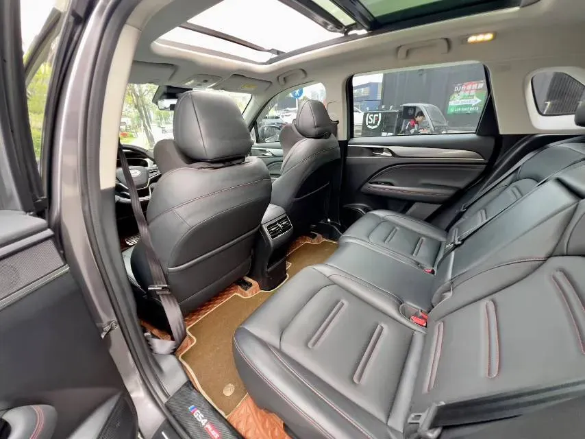 2021 GAC Trumpchi GS4 Plus 2.0T 252HP L4 6AT,autocango,china used car exporter,china ev exporter,chinese used car exporter,chinese used ev exporter