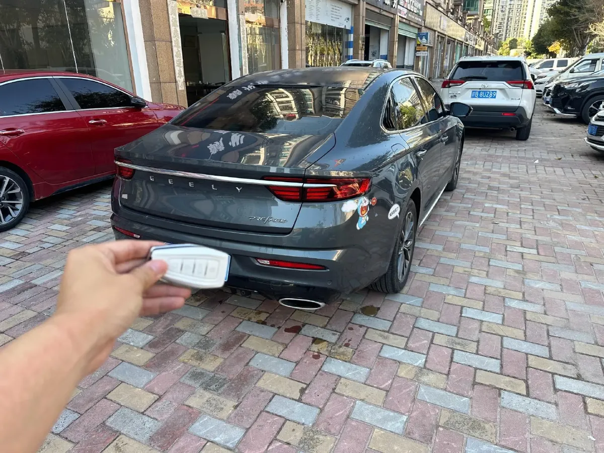 2021 Geely Preface 2.0T 190HP L4 7DCT,autocango,china used car exporter,china ev exporter,chinese used car exporter,chinese used ev exporter