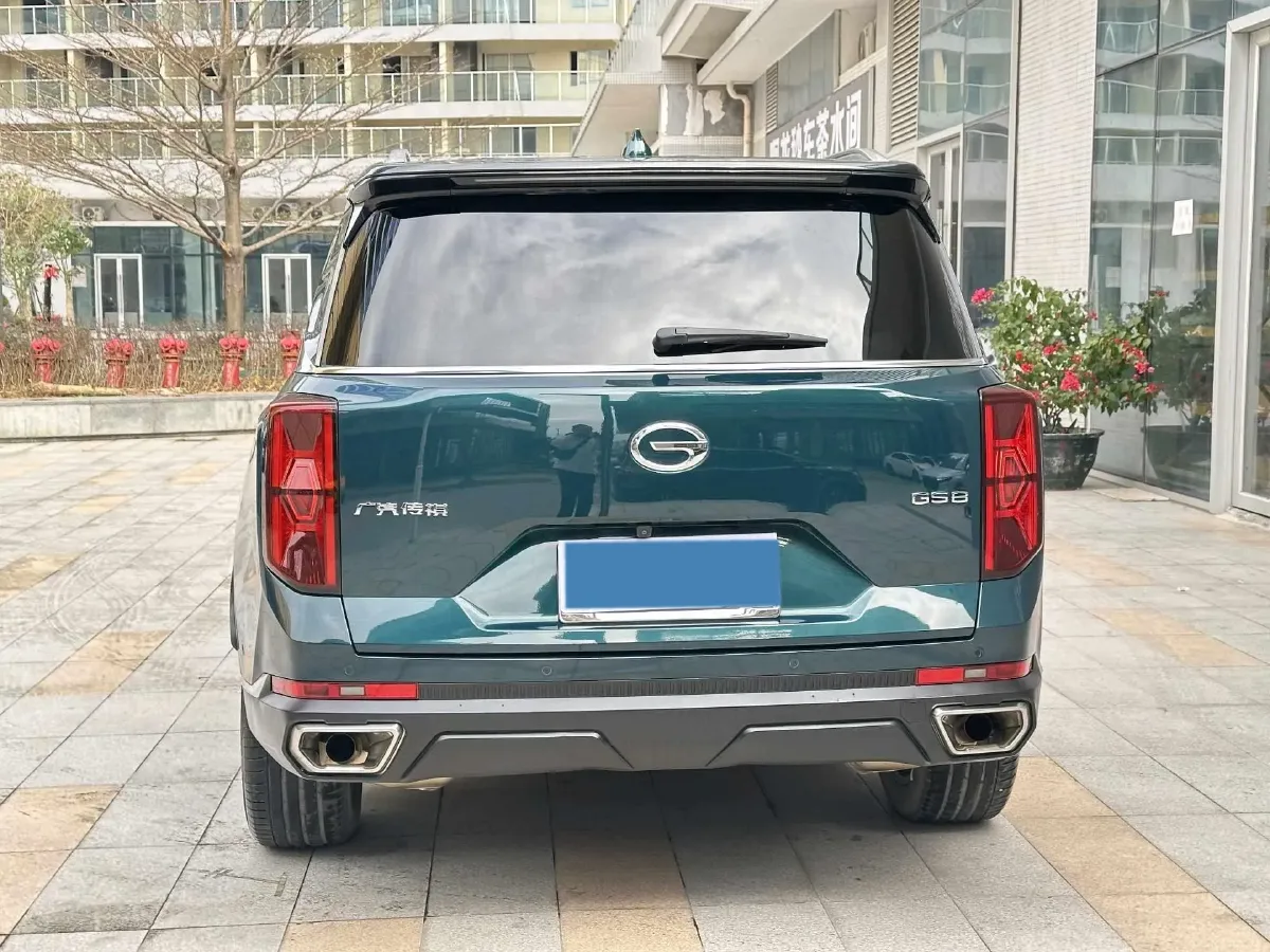 2022 GAC Trumpchi GS8 2.0T 252HP L4 8AT,autocango,china used car exporter,china ev exporter,chinese used car exporter,chinese used ev exporter