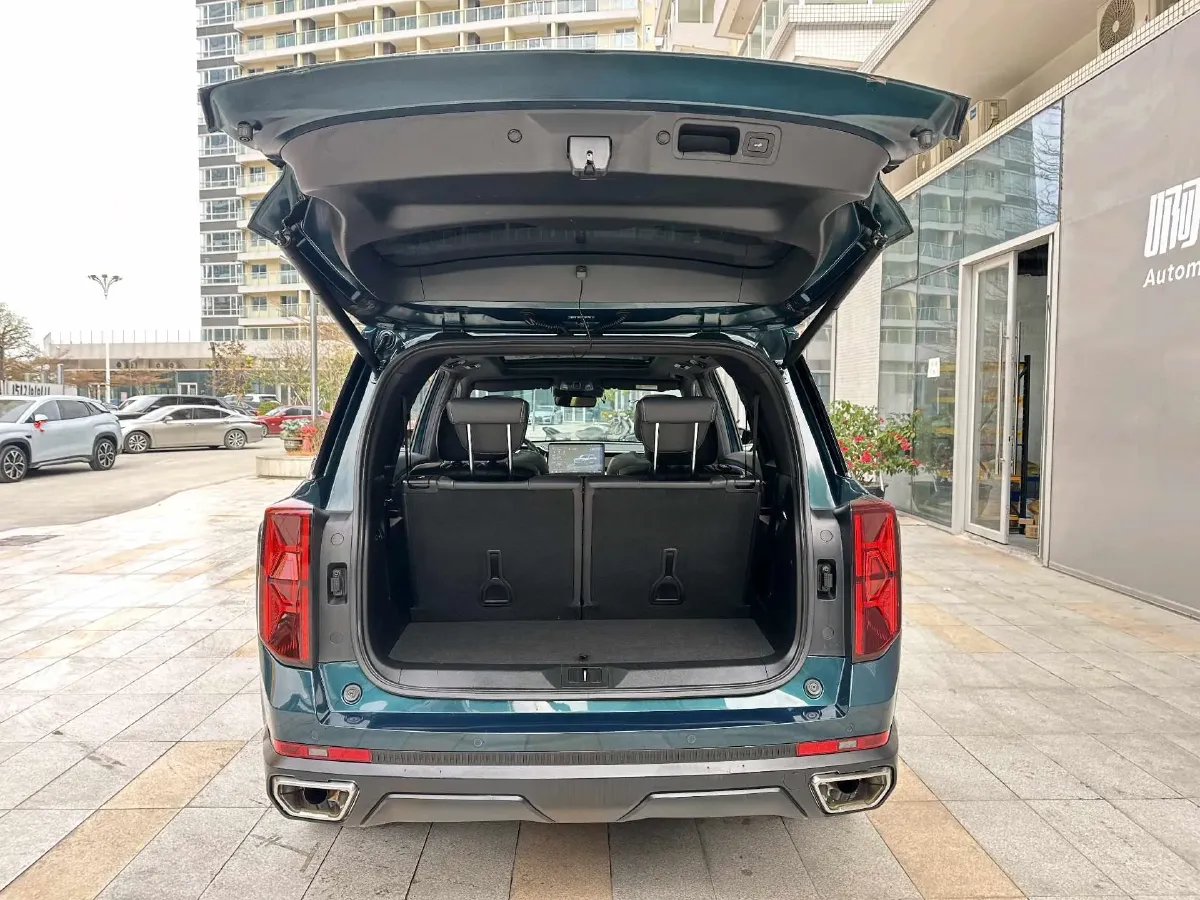 2022 GAC Trumpchi GS8 2.0T 252HP L4 8AT,autocango,china used car exporter,china ev exporter,chinese used car exporter,chinese used ev exporter