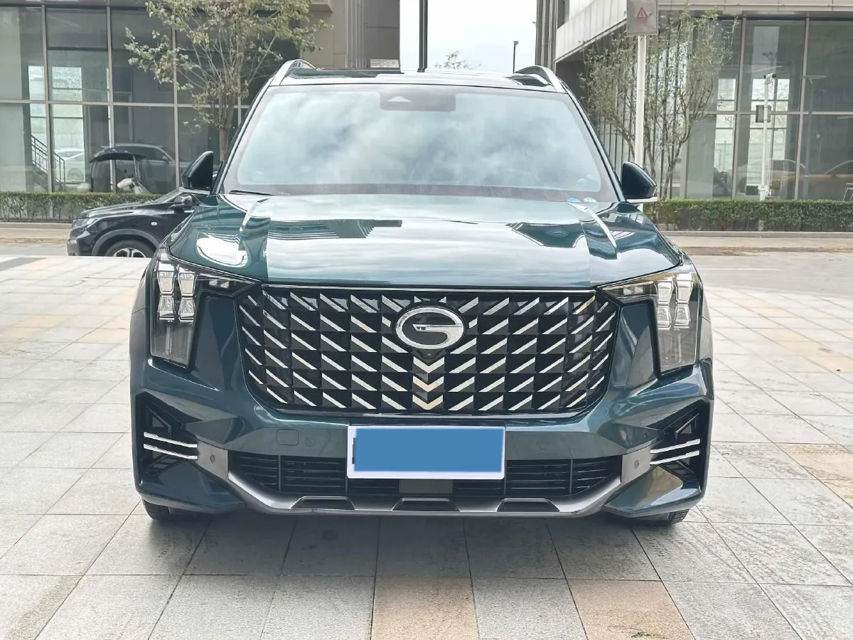 2022 GAC Trumpchi GS8 2.0T 252HP L4 8AT,autocango,china used car exporter,china ev exporter,chinese used car exporter,chinese used ev exporter
