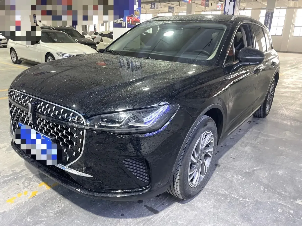 2023 Lincoln Corsair 2.0T 261HP L4 8AT,autocango,china used car exporter,china ev exporter,chinese used car exporter,chinese used ev exporter