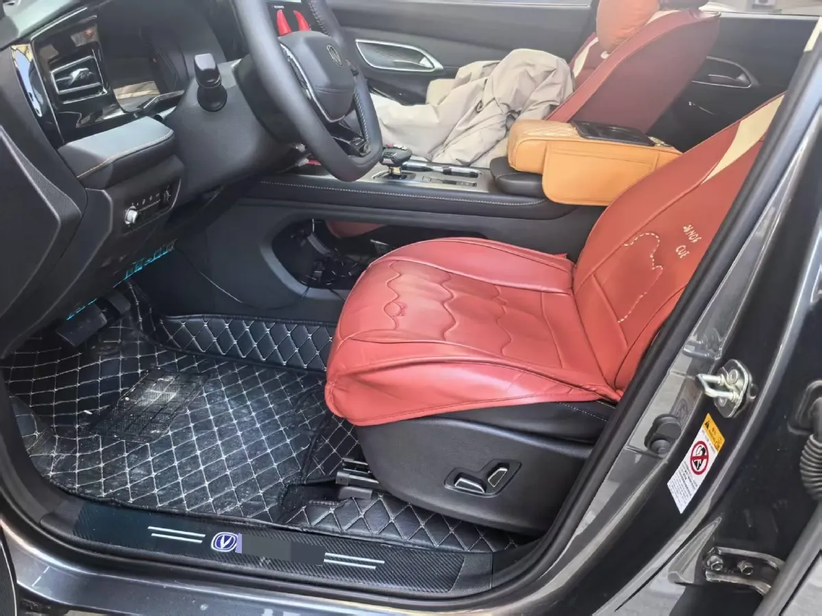 2024 ChangAn X7 PLUS 1.5T 188HP L4 7DCT,autocango,china used car exporter,china ev exporter,chinese used car exporter,chinese used ev exporter