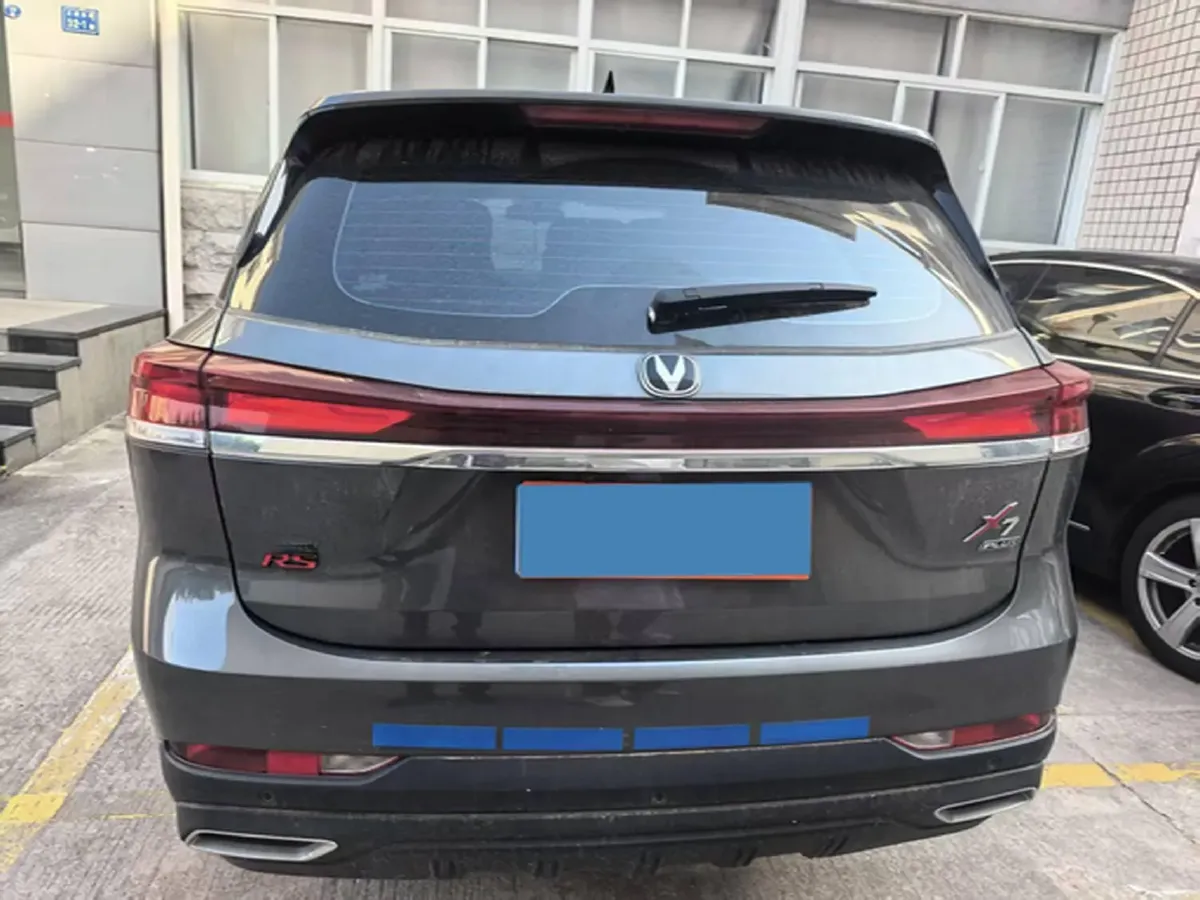 2024 ChangAn X7 PLUS 1.5T 188HP L4 7DCT,autocango,china used car exporter,china ev exporter,chinese used car exporter,chinese used ev exporter