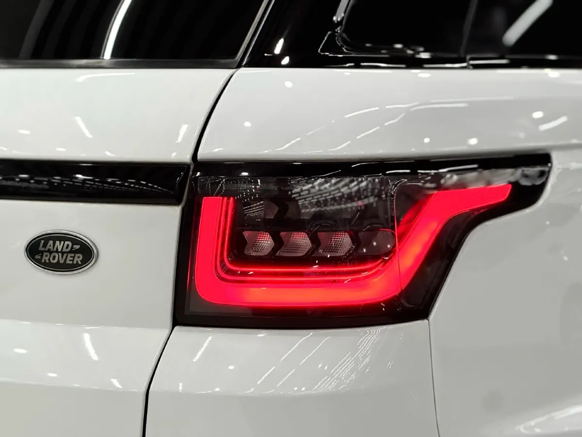 2020 Land Rover Range Rover Sport 3.0T 360HP L6 8AT,autocango,china used car exporter,china ev exporter,chinese used car exporter,chinese used ev exporter