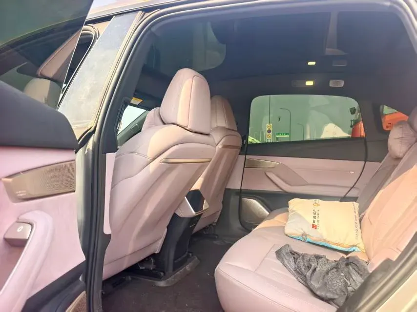 2024 ONVO L60 BEV 60KWH,autocango,china used car exporter,china ev exporter,chinese used car exporter,chinese used ev exporter