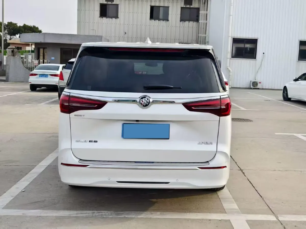 2021 Buick GL8 2.0T 237HP L4 9AT,autocango,china used car exporter,china ev exporter,chinese used car exporter,chinese used ev exporter