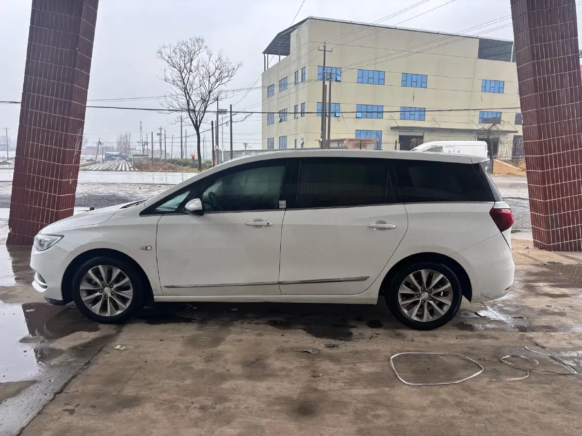 2019 Buick GL6 1.3T 163HP L3 6AT,autocango,china used car exporter,china ev exporter,chinese used car exporter,chinese used ev exporter