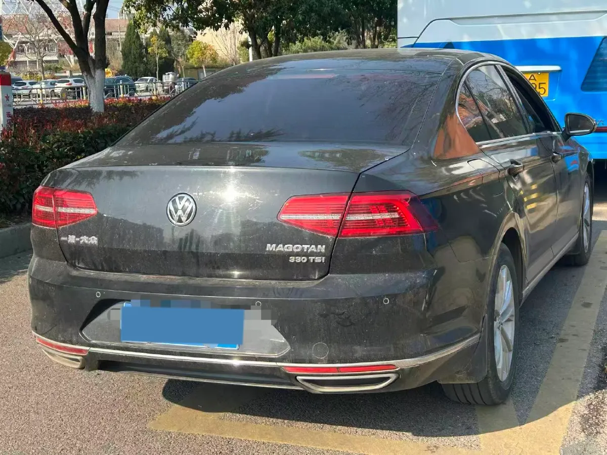 2018 Volkswagen Magotan 1.8T 180HP L4 7DCT,autocango,china used car exporter,china ev exporter,chinese used car exporter,chinese used ev exporter
