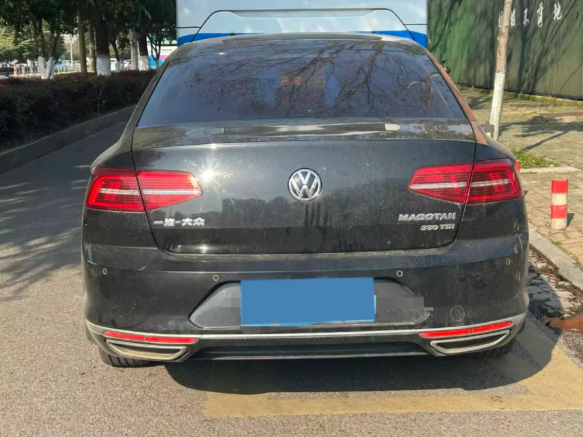 2018 Volkswagen Magotan 1.8T 180HP L4 7DCT,autocango,china used car exporter,china ev exporter,chinese used car exporter,chinese used ev exporter