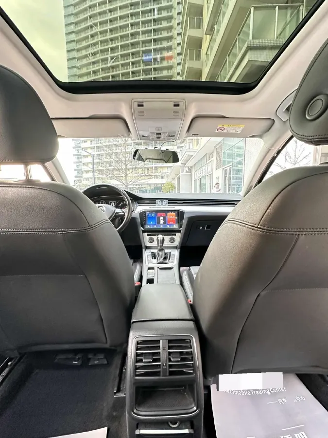 2018 Volkswagen Magotan 1.4T 150HP L4 7DCT,autocango,china used car exporter,china ev exporter,chinese used car exporter,chinese used ev exporter