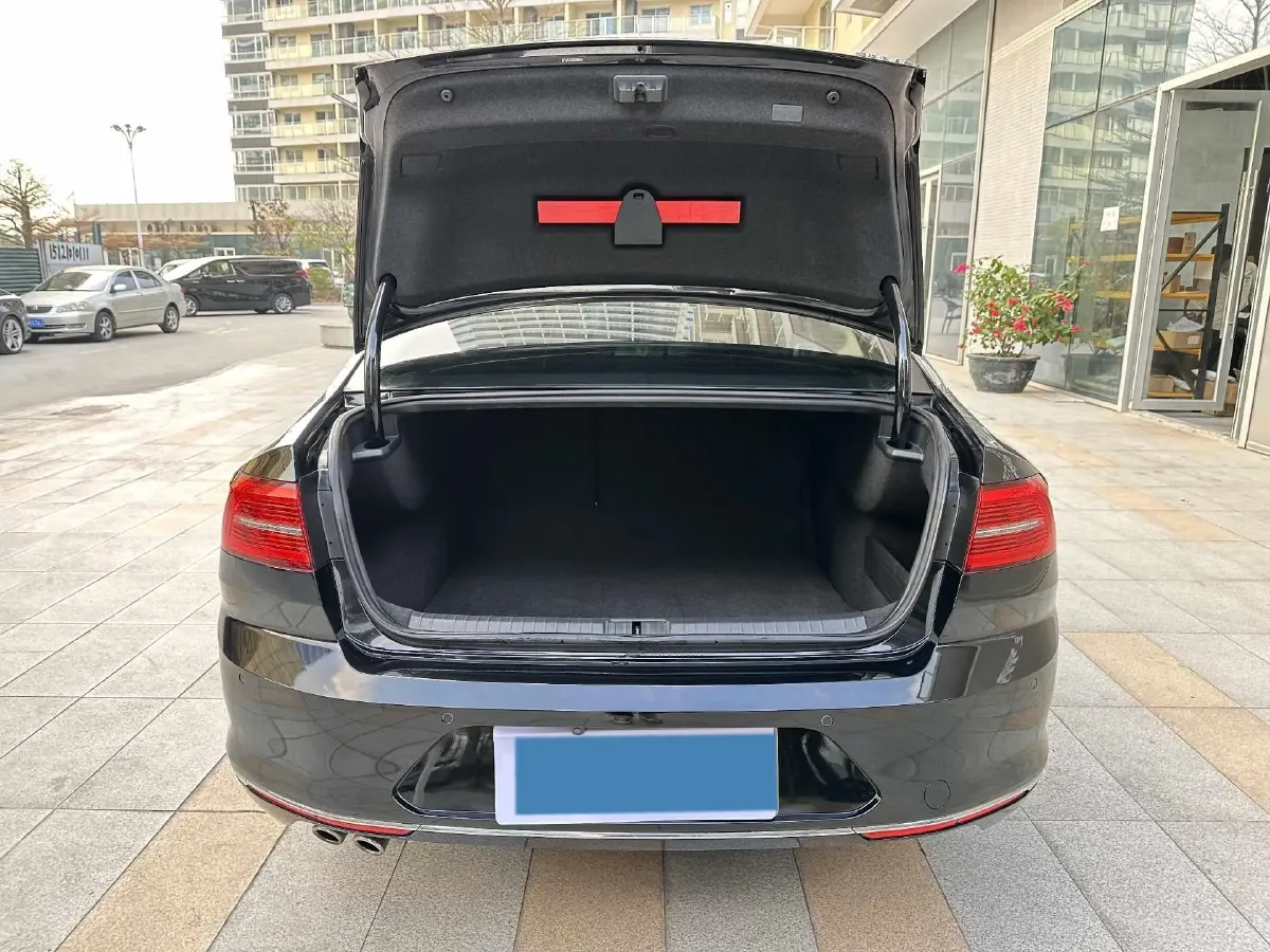 2018 Volkswagen Magotan 1.4T 150HP L4 7DCT,autocango,china used car exporter,china ev exporter,chinese used car exporter,chinese used ev exporter