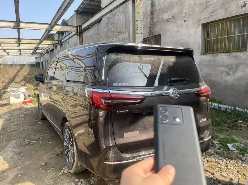 2021 Buick GL8 2.0T 237HP L4 9AT,autocango,china used car exporter,china ev exporter,chinese used car exporter,chinese used ev exporter