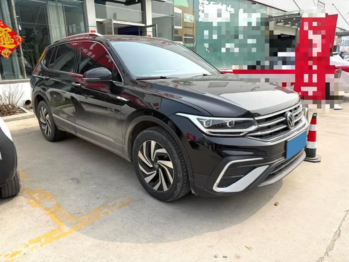 2023 Volkswagen Tiguan L 1.5T 160HP L4 7DCT,autocango,china used car exporter,china ev exporter,chinese used car exporter,chinese used ev exporter