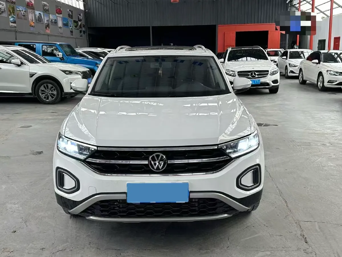 2023 Volkswagen T-Roc 1.4T 150HP L4 7DCT,autocango,china used car exporter,china ev exporter,chinese used car exporter,chinese used ev exporter