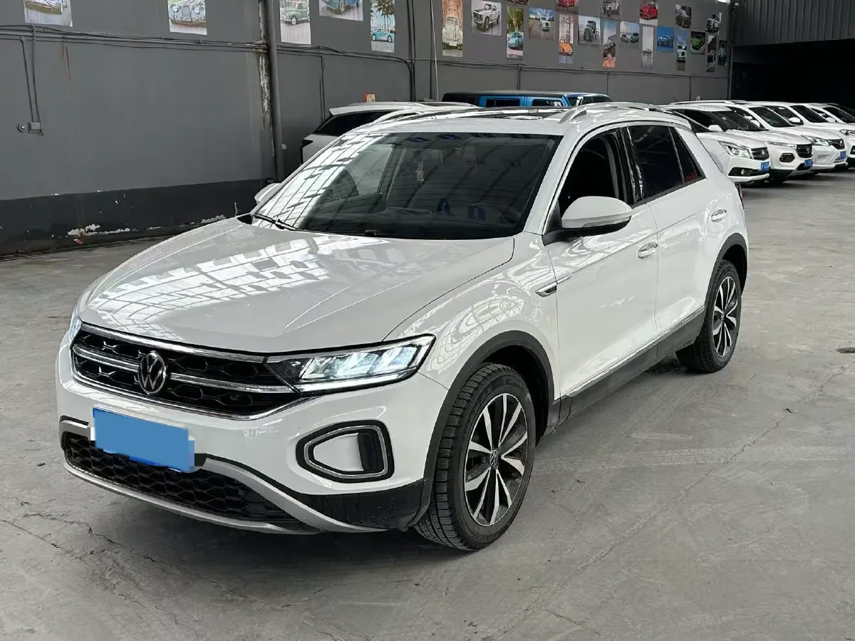 2023 Volkswagen T-Roc 1.4T 150HP L4 7DCT,autocango,china used car exporter,china ev exporter,chinese used car exporter,chinese used ev exporter