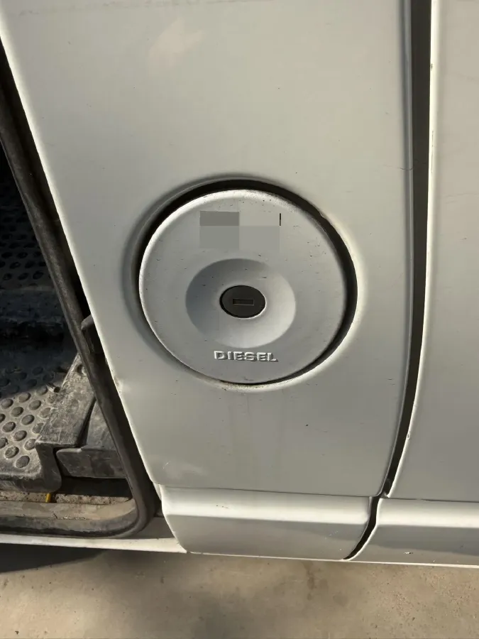 2021 MAXUS XinTu V80 2.0T 127HP L4 6MT,autocango,china used car exporter,china ev exporter,chinese used car exporter,chinese used ev exporter