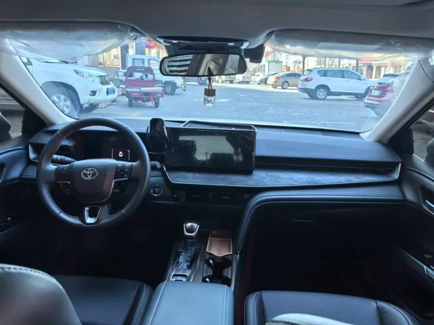 2025 Toyota Camry 2.0L 152HP L4 E-CVT Hybrid,autocango,china used car exporter,china ev exporter,chinese used car exporter,chinese used ev exporter