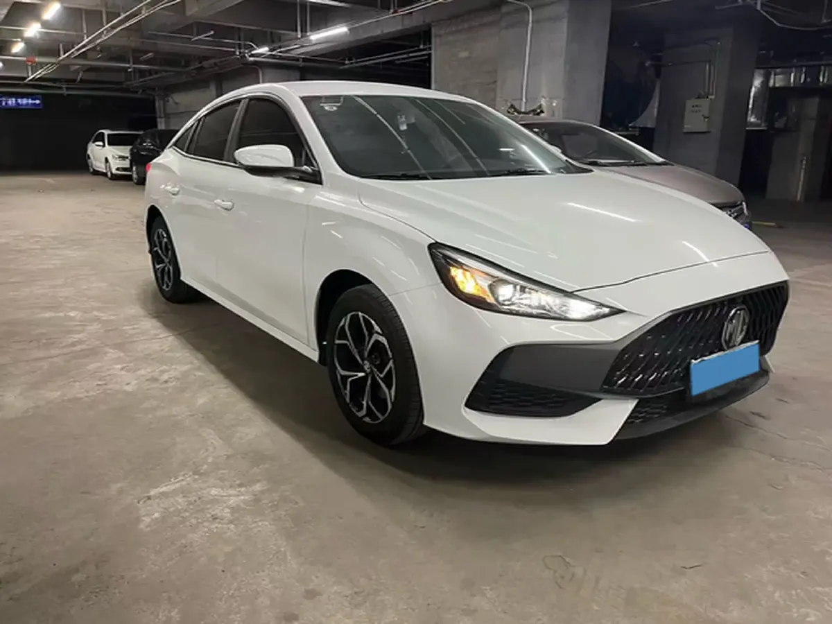 2023 MG 5 1.5L 129HP L4 5MT,autocango,china used car exporter,china ev exporter,chinese used car exporter,chinese used ev exporter