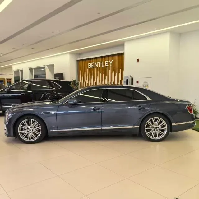 2021 Bentley Flying Spur 4.0T 550HP V8 8DCT,autocango,china used car exporter,china ev exporter,chinese used car exporter,chinese used ev exporter