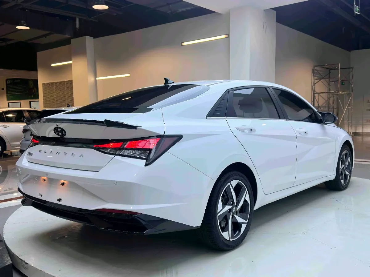 2022 Hyundai Elantra 1.5L 115HP L4 CVT,autocango,china used car exporter,china ev exporter,chinese used car exporter,chinese used ev exporter
