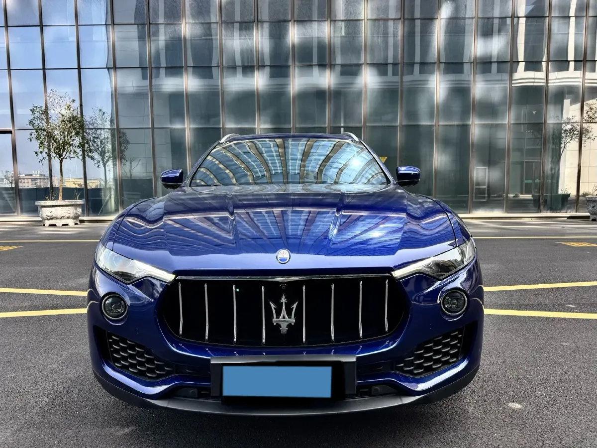 2018 Maserati Levante 3.0T 350HP V6 8AT,autocango,china used car exporter,china ev exporter,chinese used car exporter,chinese used ev exporter