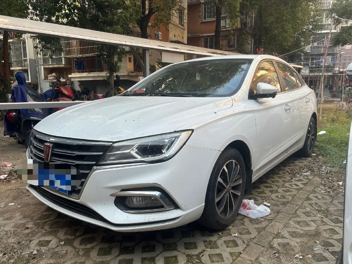 2020 Roewe i5 1.5L 120HP L4 CVT,autocango,china used car exporter,china ev exporter,chinese used car exporter,chinese used ev exporter