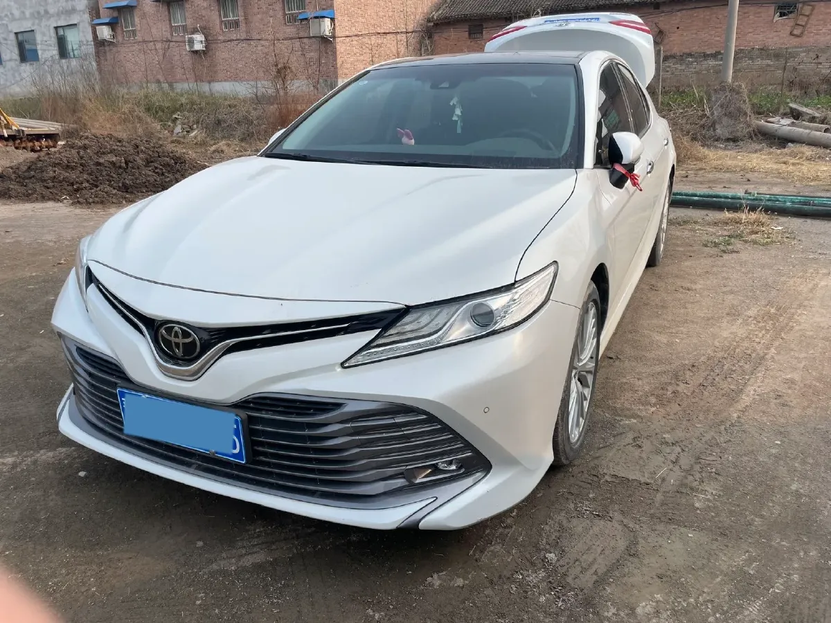 2019 Toyota Camry 2.5L 209HP L4 8AT,autocango,china used car exporter,china ev exporter,chinese used car exporter,chinese used ev exporter