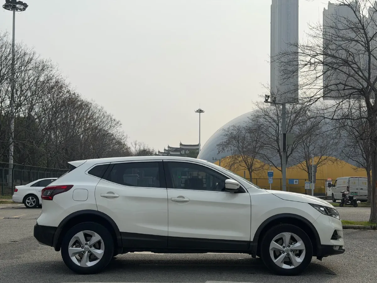 2022 Nissan Qashqai 2.0L 151HP L4 CVT,autocango,china used car exporter,china ev exporter,chinese used car exporter,chinese used ev exporter