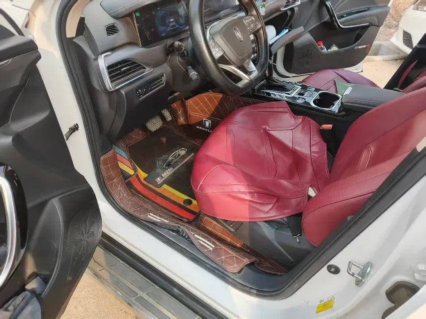 2019 Bestune T77 1.2T 143HP L4 7DCT,autocango,china used car exporter,china ev exporter,chinese used car exporter,chinese used ev exporter