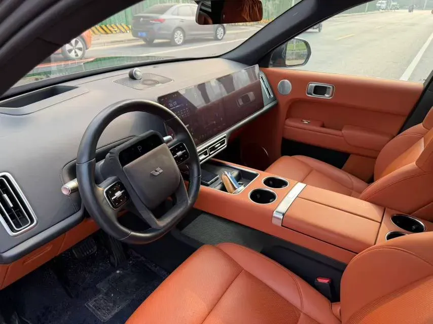2022 Li L9 Range Extended 154HP REEV 42.6KWH,autocango,china used car exporter,china ev exporter,chinese used car exporter,chinese used ev exporter