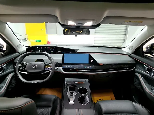 2022 Chevrolet Menlo BEV 61.1KWH,autocango,china used car exporter,china ev exporter,chinese used car exporter,chinese used ev exporter