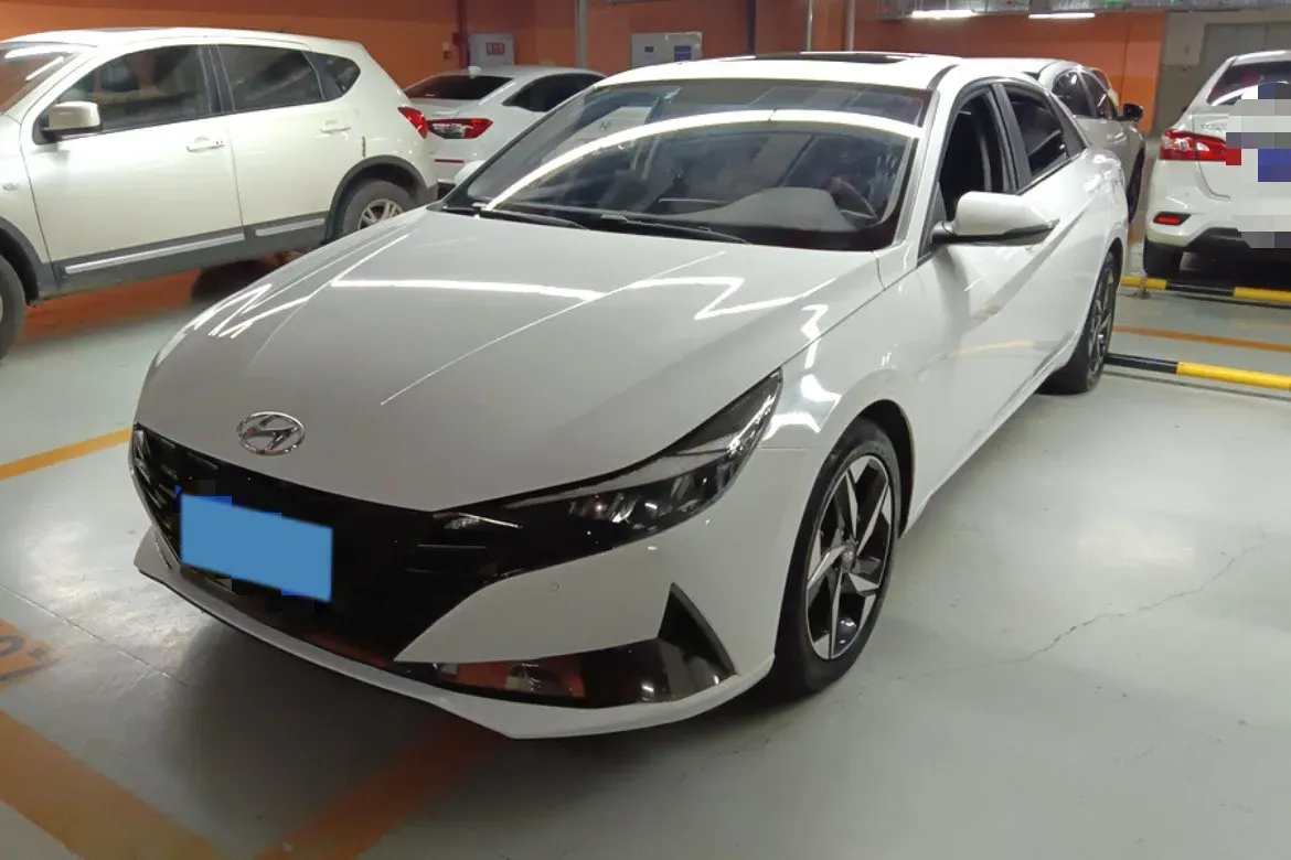2021 Hyundai Elantra 1.5L 115HP L4 CVT,autocango,china used car exporter,china ev exporter,chinese used car exporter,chinese used ev exporter