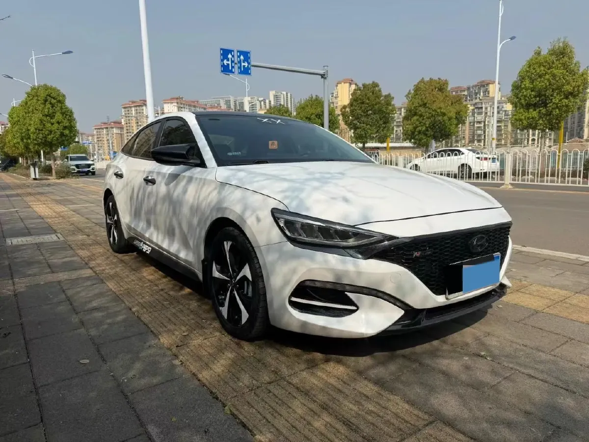 2019 Hyundai La Festa 1.6T 204HP L4 7DCT,autocango,china used car exporter,china ev exporter,chinese used car exporter,chinese used ev exporter